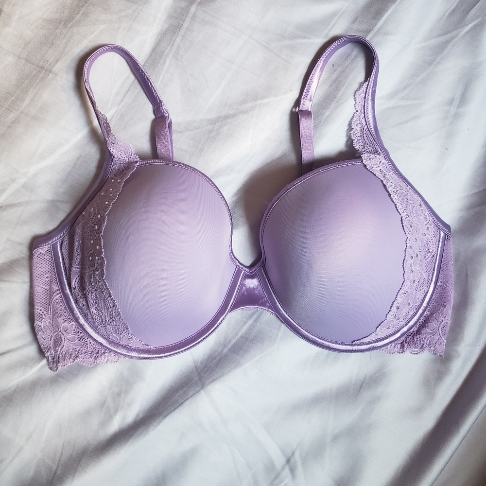 Lavender Victoria's Secret Lace Sparkly Bra